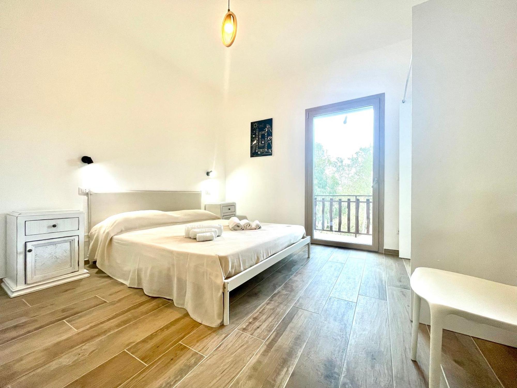 Le Corti Sarde Beach Apartments Барі-Сардо Екстер'єр фото
